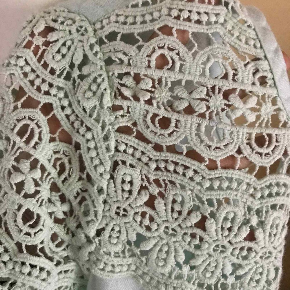 J Crew Top Womens 2 Mint Green Linen Crochet Lace Blouse‎ Beachy Cruise Vacation - Picture 9 of 13